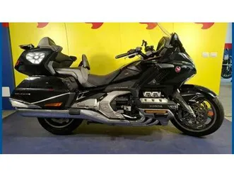 vendo honda gl 1800 gold wing (2018 - 20) usata a busto arsizio (codice 9792291) - moto.it
