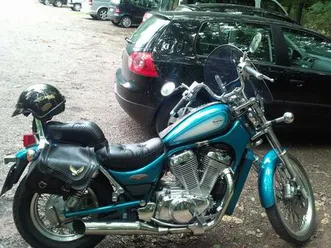 suzuki intruder vs800