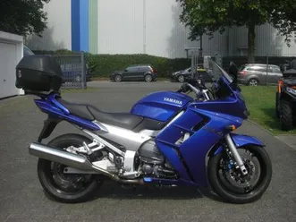 yamaha fjr 1300 15000 km topcase