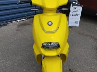 peugeot kisbee 2026 50 cm3 | scooter | 1 km | jaune | 62200 boulogne sur mer