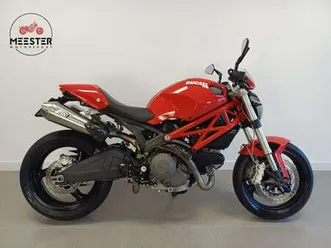 ducati monster 696 rood