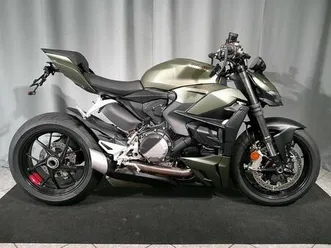 ducati streetfighter v2, top zustand, wenig km