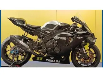 vendo yamaha yzf r1 (2020 - 25) usata a pesaro (codice 9793138) - moto.it