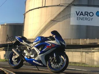 gsx-r 750 k8