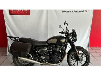 vendo triumph street twin 900 (2021 - 22) usata a cureggio (codice 9794329) - moto.it