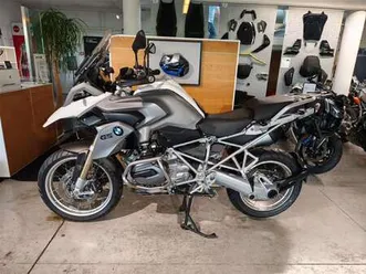 bmw premium selection 3 ans !