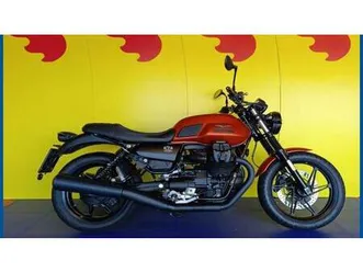 vendo moto guzzi v7 stone (2021 - 24) usata a sesto calende (codice 9795582) - moto.it