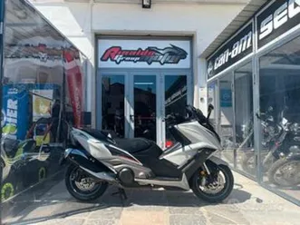 kymco ak 550 2022 - 1.800 km