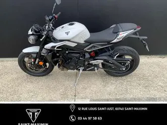 triumph street triple 765