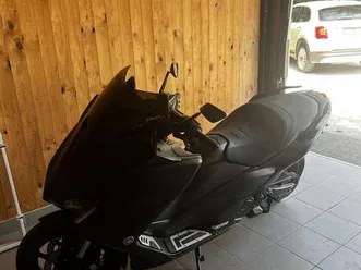 yamaha tmax 560 nero opaco, scarico, trasmissione componenti estet