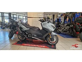 yamaha xp t-max 560 tech max