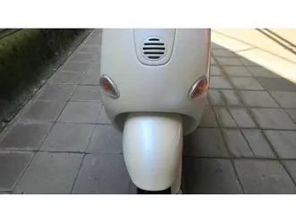 vendo vespa 125 et4 (1996 - 01) usata a torino (codice 9797959) - moto.it