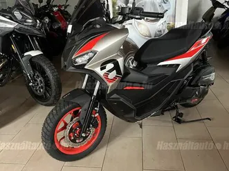 mo.-i/1.-tulaj/2100km/gyári/karcmentes/garanciális!