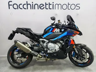 m 1000 xr competition