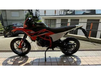 vendo ktm 125 smc r (2025) nuova a varese (codice 9798752) - moto.it