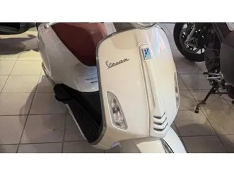 vendo vespa primavera 50 4t (2014 - 17) usata a rapallo (codice 9798699) - moto.it