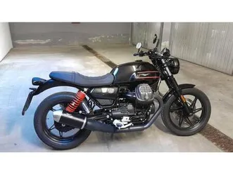 vendo moto guzzi v7 stone special edition (2022 - 25) usata a santo stefano di magra (codice 9798850) - moto.it