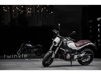 vendo qj motor srv 550 (2025) nuova a milano (codice 9411348) - moto.it