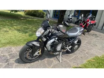 vendo mv agusta brutale 675 eas (2011 - 14) usata a legnano (codice 9739177) - moto.it