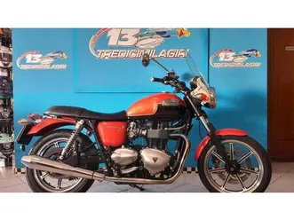 vendo triumph bonneville se (2009 - 13) usata a mede (codice 9800352) - moto.it