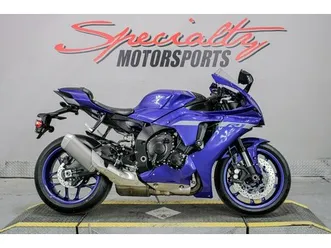 2020 yamaha yzf-r1