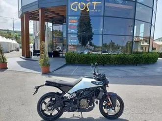 husqvarna svartpilen 401