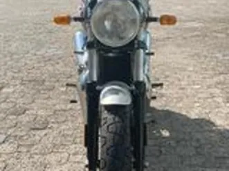 mitica royal enfield interceptor - agosto 2020