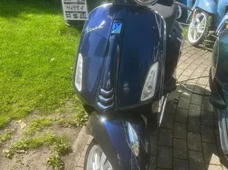 vespa primavera 125 e4 abs blu