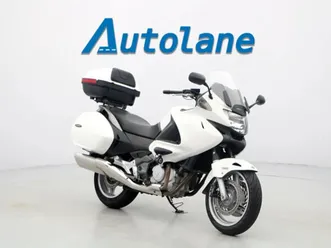 honda nt700va deauville • 2011