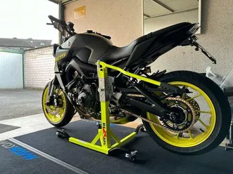 yamaha mt-09 night fluo rn43 wilbers uvm.