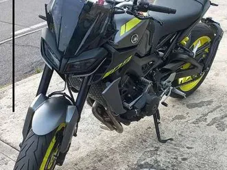 yamaha mt-09 ice fluo grigio