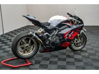 ducati panigale v4 r | race | carbon | extra