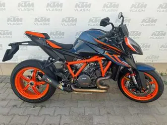 ktm 1290 super duke r