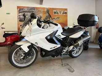 f 800 gt