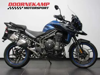 triumph tiger 1200 xrx blauw