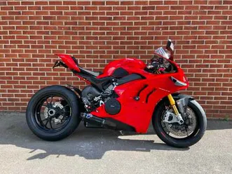 used ducati panigale v4 s for sale in bridgwater