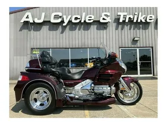 2006 honda gl1800 motortrke razor