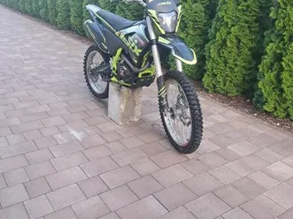 cross asix lizard 250 laskowiec