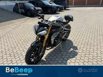 triumph speed triple 1200