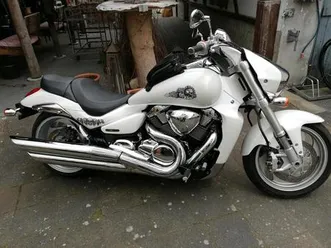 suzuki intruder vzr1800