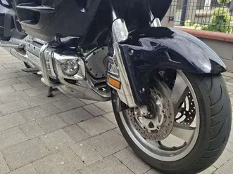 honda gold wing honda goldwing gl1800 / sc47e/1/4 tourer violett
