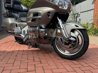 gold wing gl1800