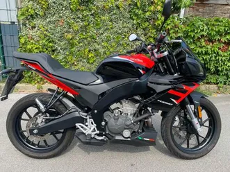 aprilia tuono 125 ccm