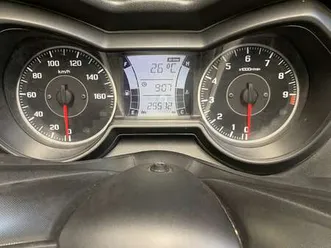 yamaha x-max 300 abs