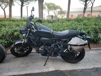 yamaha xsr 700 - 2021