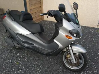 scooter piaggio 125