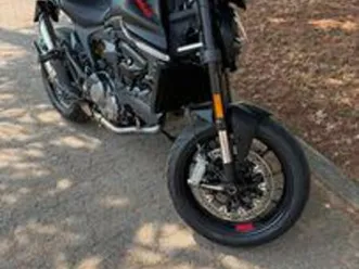 ducati monster 937 - 2023