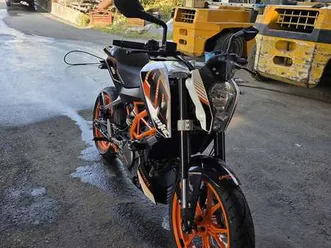 ktm 390 duke abs bianco