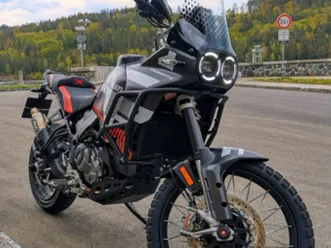 ducati desertx(saturn grey)