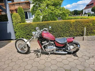 suzuki intruder vs750